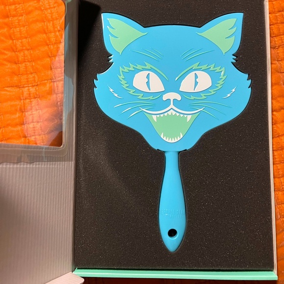 Jefree Star Cosmetics Limited edition cat mirror - Picture 4 of 4